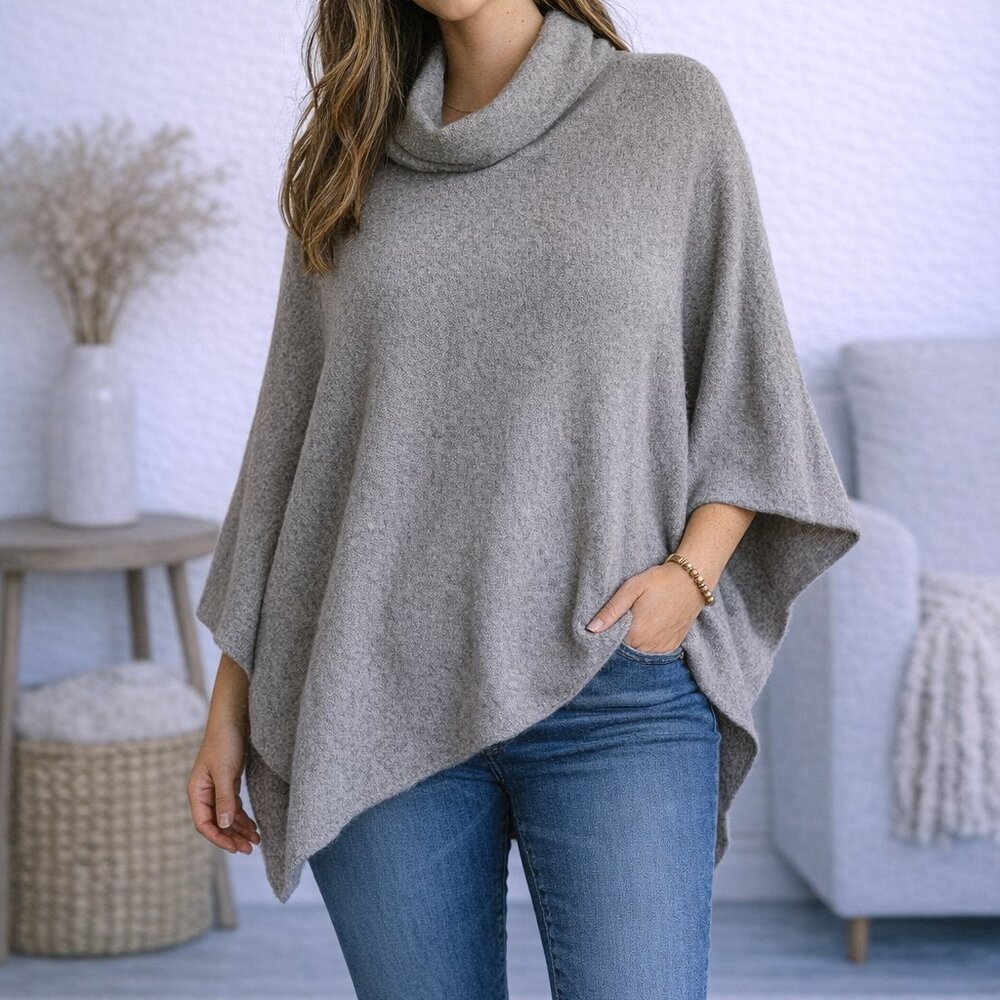 Philosophy Grey Soft Long Sleeve Size L Cozy Cottagecore